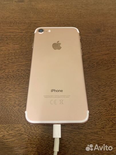 iPhone 7, 32 ГБ