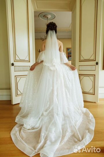 Шикарное Свадебное платье