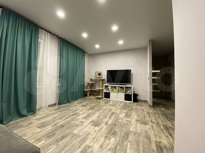 2-к. квартира, 62,9 м², 14/15 эт.