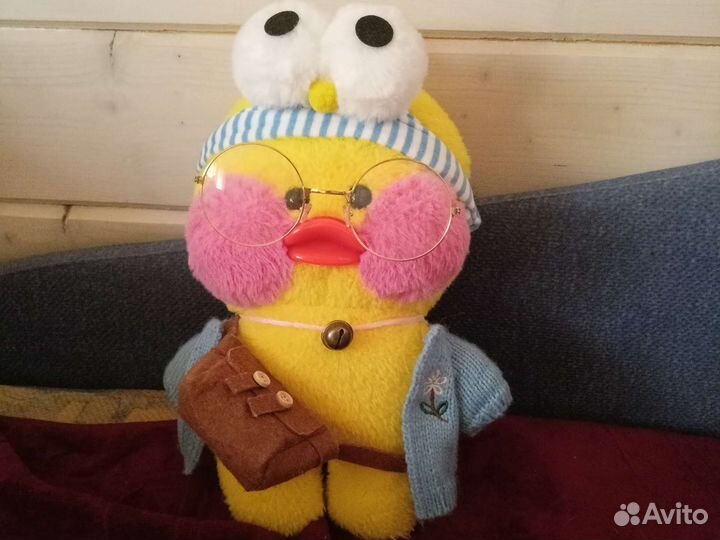 Уточка lalafanfan и маска анонимуса