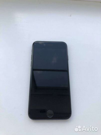 Телефон iPhone 7 32 gb