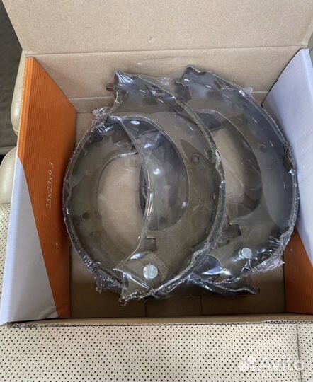 Тормозные колодки toyota