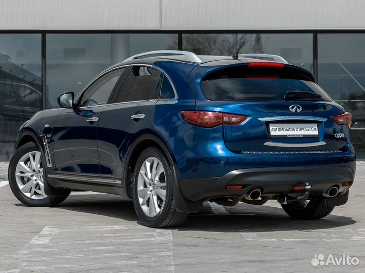 Infiniti QX70 3.0 AT, 2016, 176 119 км