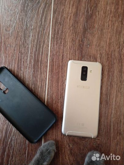 Телефон Samsung galaxy a6 plus