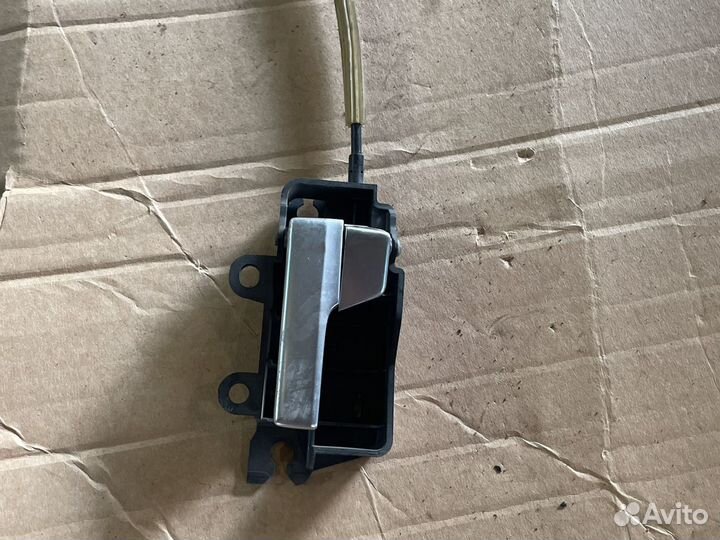 Ручка двери внутренняя левая Focus-2