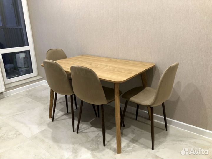 Прямоугольный кухонный стол