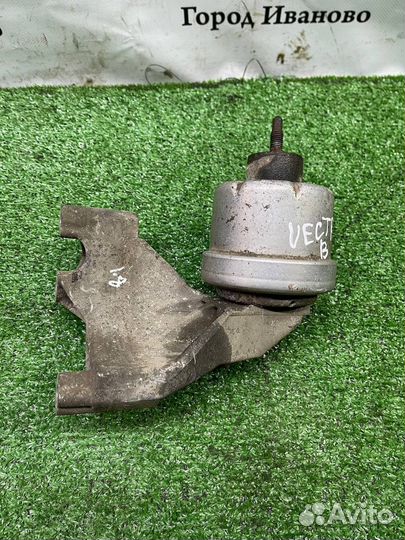 Кронштейн подушка двигателя Opel Vectra B x18xe