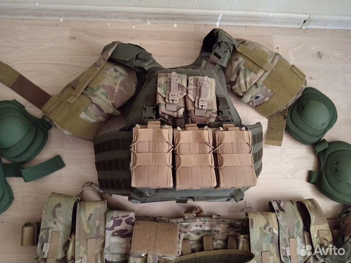 Бронежилет полный комплект