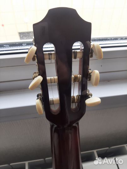 Классическая гитара