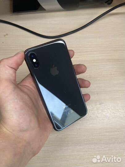 iPhone Xs, 64 ГБ