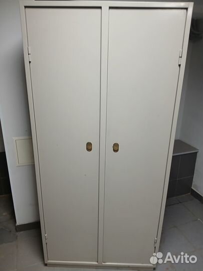 Бухгалтерский шкаф сейф