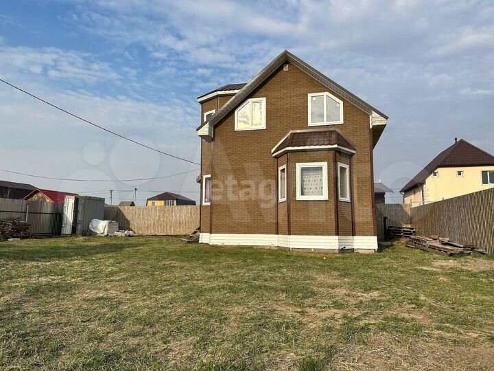 Дом 61 м² на участке 7 сот.