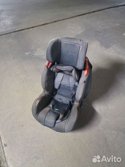 Автомобильное детское кресло от 0 до 36 кг isofix