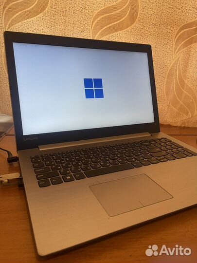 Ноутбук для дома и игр Lenovo IdeaPad 320-15ast