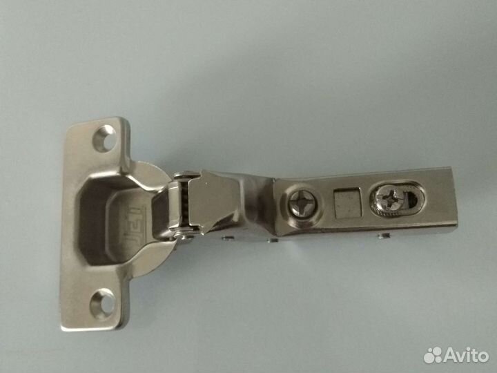 Петля дверная для мебели