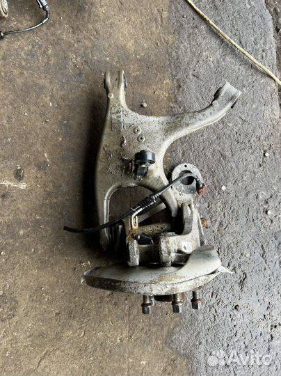 Audi A6 c7 задний кулак