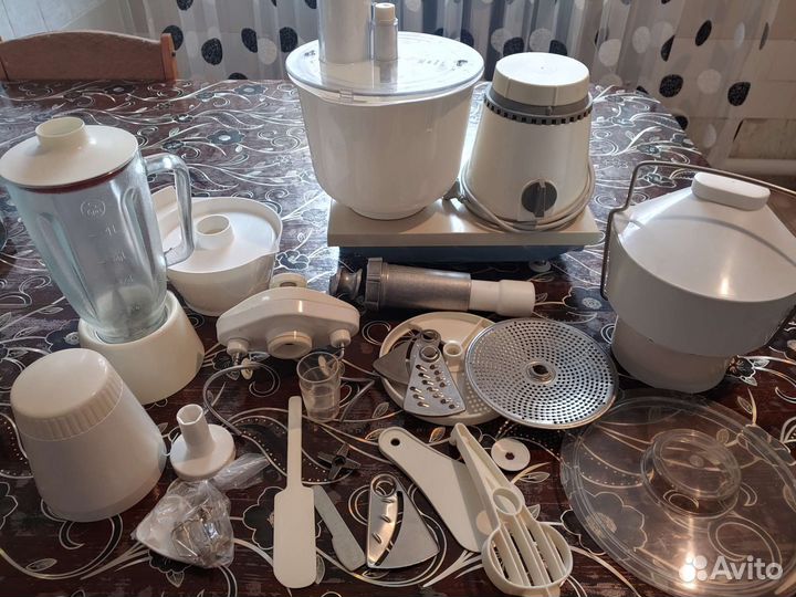 Кухоный комбайн