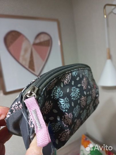 Косметичка Германия 22х10х6.5 см