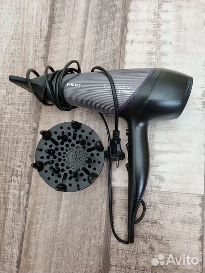 Фен philips