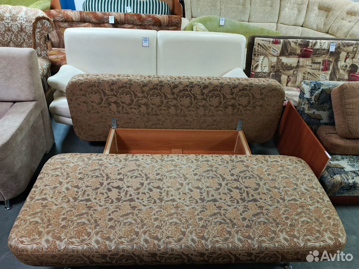 Диван евро-книга