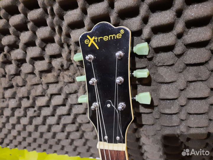 Электрогитара Extreme les paul