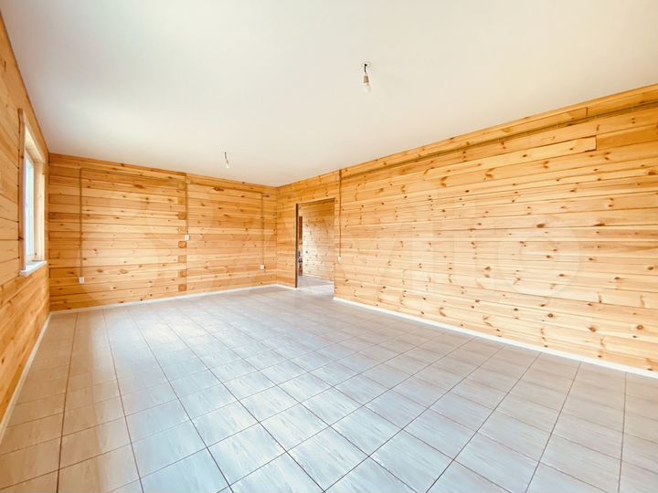 Дом 90 м² на участке 7 сот.