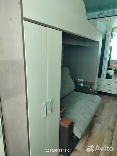 Детская кровать чердак со шкафом