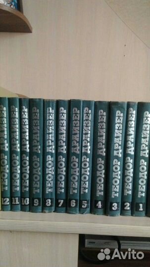 Продам книги