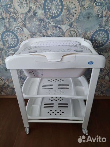 Пеленальный столик с ванночкой Pali