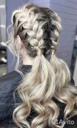 Модель на прическу