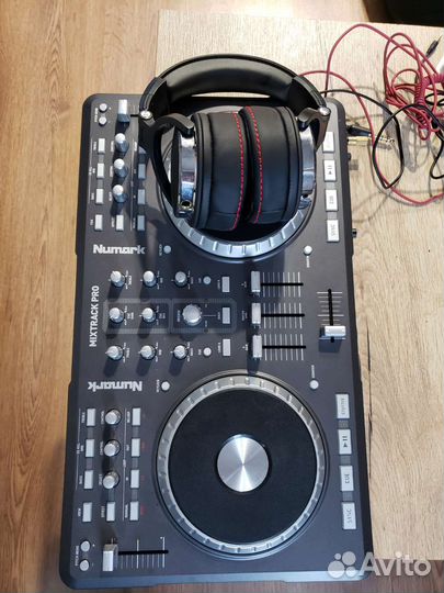 Dj контроллер numark mixtrack pro