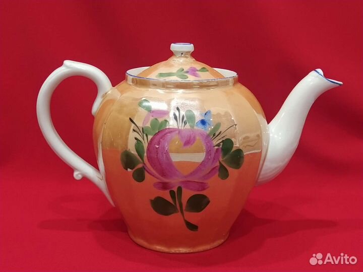 Доливочный чайник, Красный фарфорист, 1920-е гг