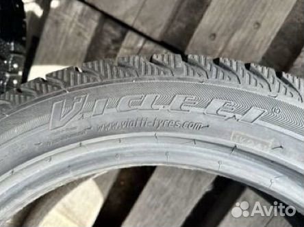 Viatti Brina Nordico V-522 205/50 R17 T