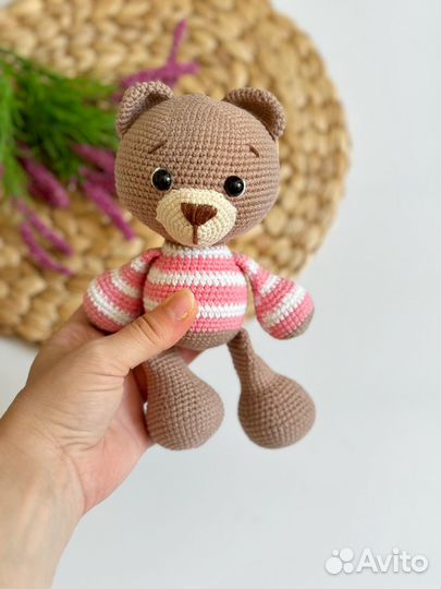 Вязаный мишка
