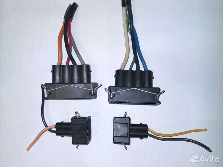 Москвич. 2141- Святогор разъемы фар