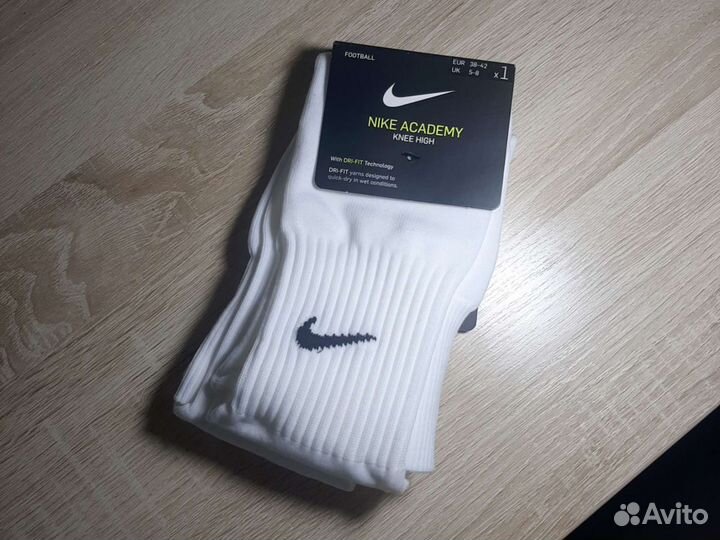 Гетры футбольные nike, щетки, защита голени