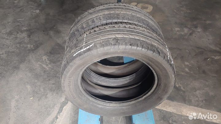 Continental ContiPremiumContact 2 225/55 R17 101W