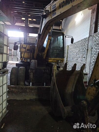 Колёсный экскаватор Komatsu PW170ES-6, 2003