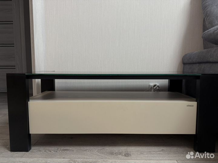 Тумба под телевизор