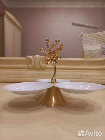 Декоративная подставка для украшений