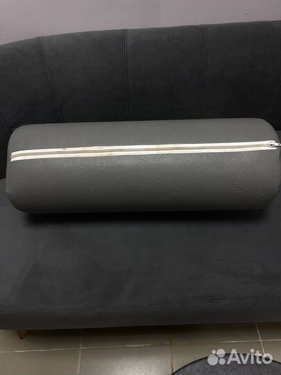 Круглый валик для массажа