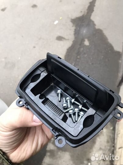 Консоль накладка bmw f10