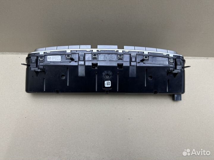 Блок управления климатом Mercedes W205