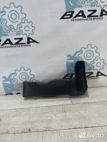 Патрубок воздухозаборника Hyundai Solaris