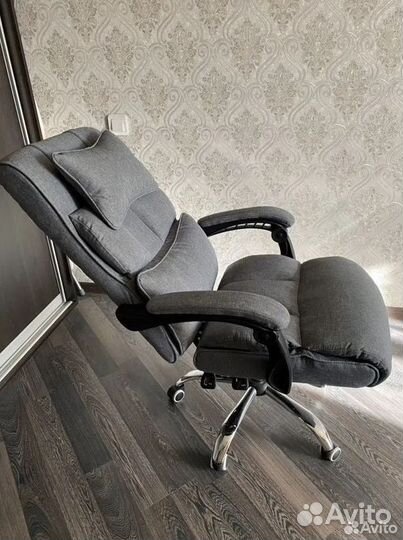 Компьютерное кресло офисное с функцией массажа