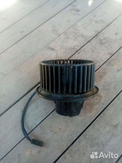 Запчасти на ауди 80 б4