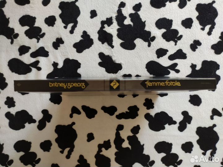 Britney Spears - Femme Fatale - CD - Сингл-Винил