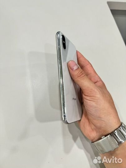 iPhone X, 64 ГБ