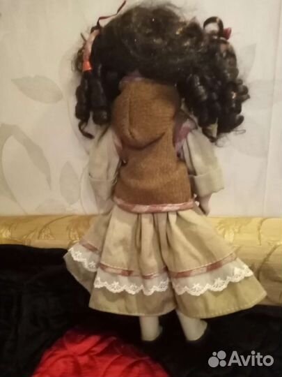 Кукла коллекционная фарфоровая Винтаж