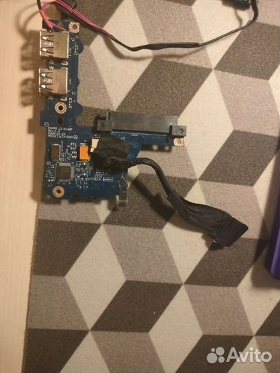 Материнская плата